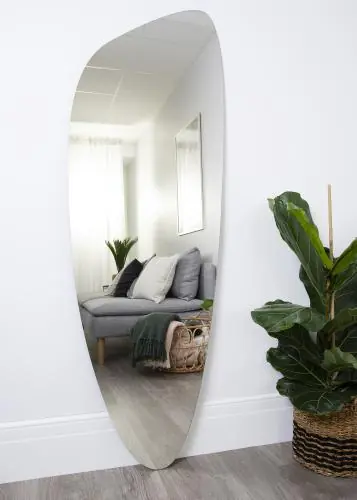 Nyhet hos oss - Spegel Slim Clear 160x57 cm