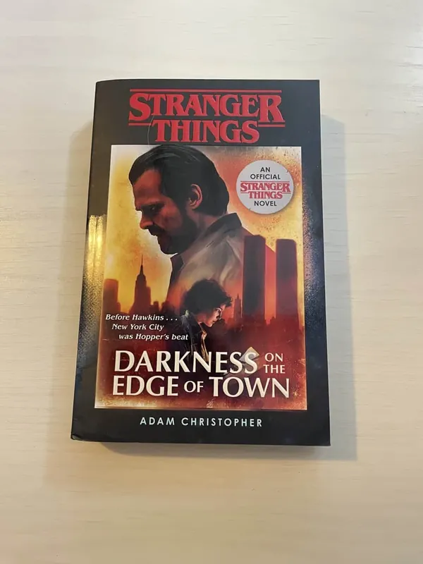 Spara nu | Christopher, Adam STRANGER THINGS - DARKNESS ON THE EDGE OF TOWN